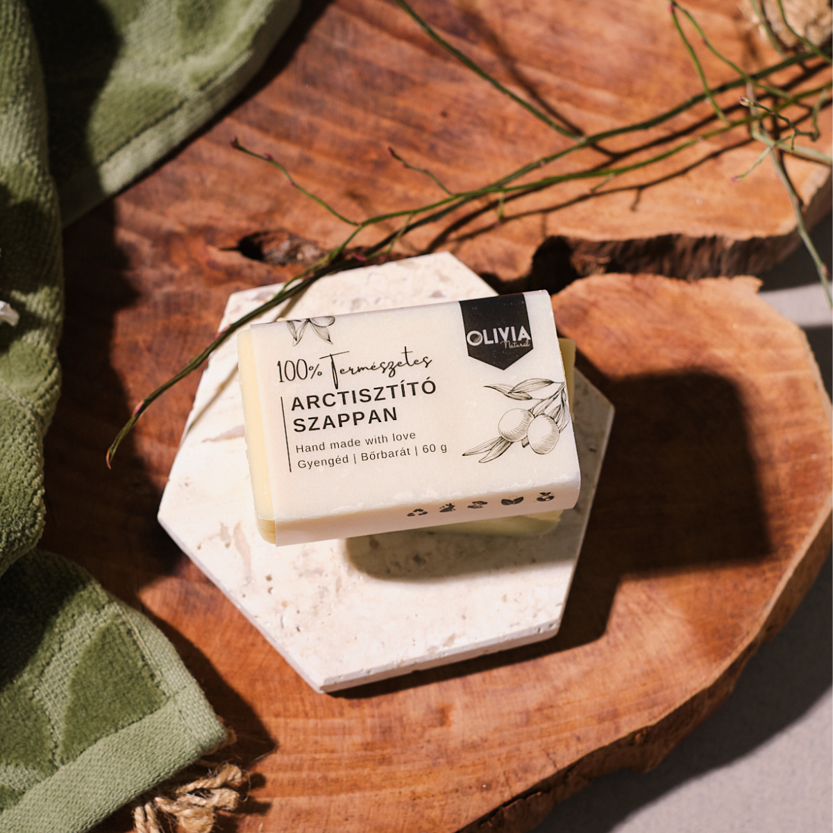 OliviaNatural_arctisztito_szappan_5 OliviaNatural arctisztito szappan 5
