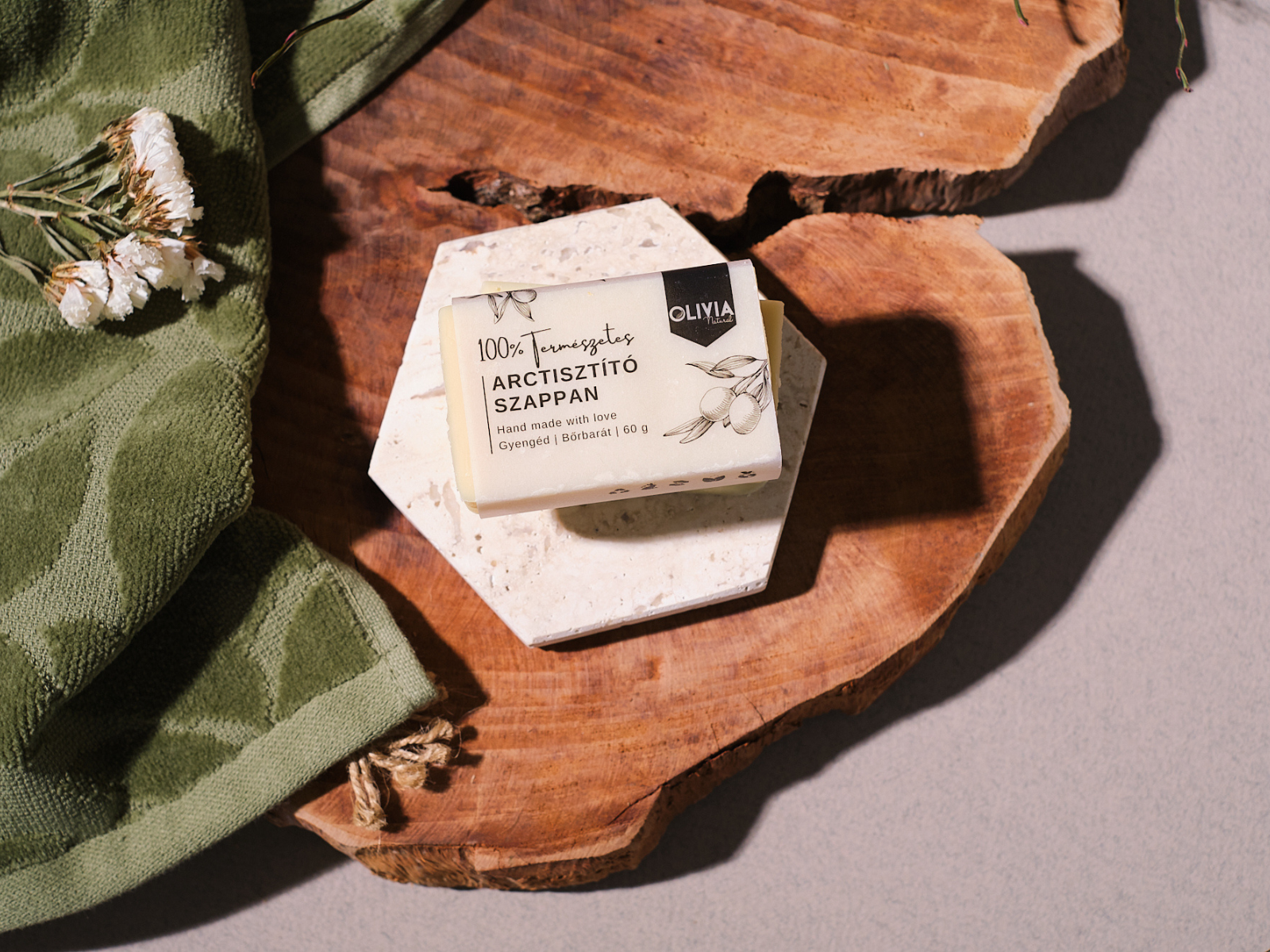 OliviaNatural arctisztito szappan t1